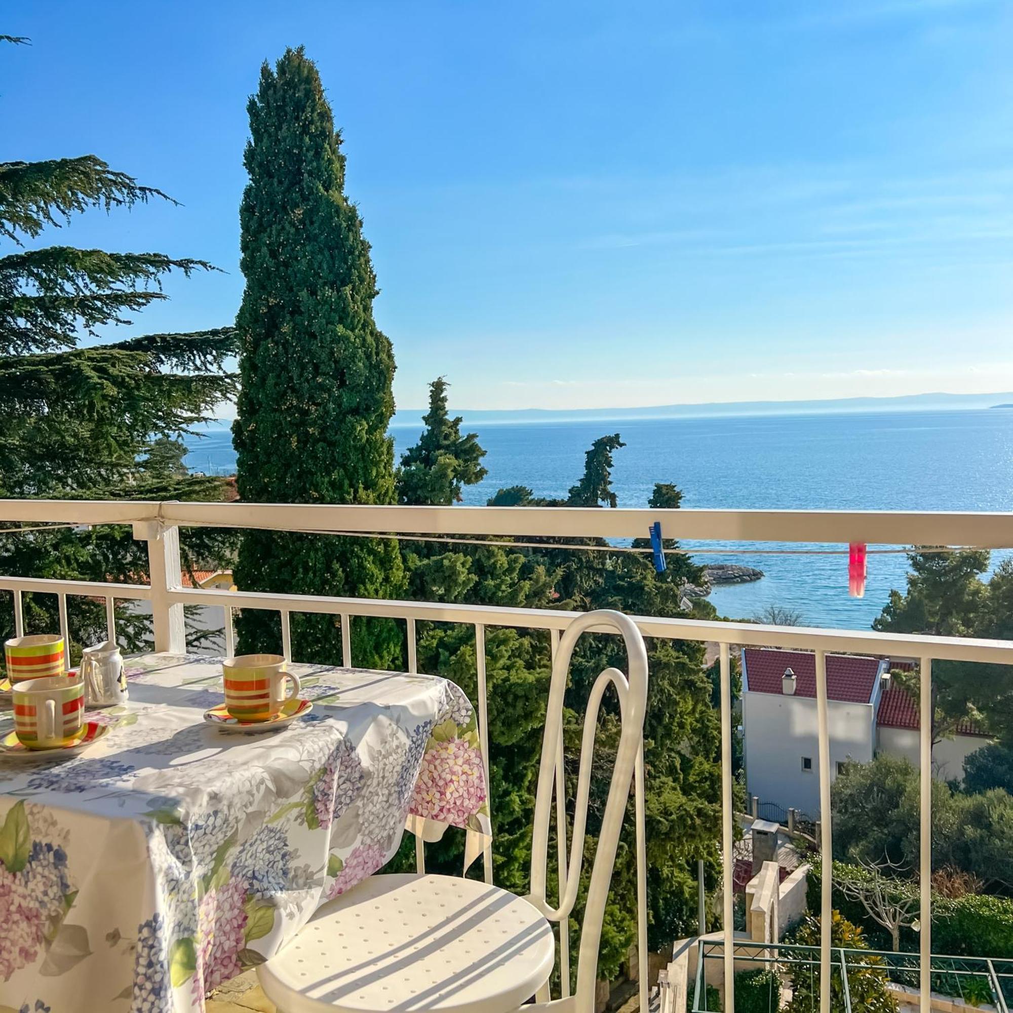 Seaside Apartments And Rooms Baska Voda Bagian luar foto